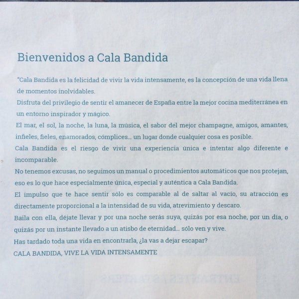 Foto tirada no(a) Cala Bandida por Ricardo M. em 8/20/2015