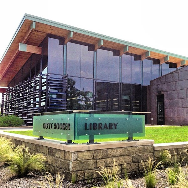 Oley E. Rooker Library Central AR Library System Otter Creek 1 tip