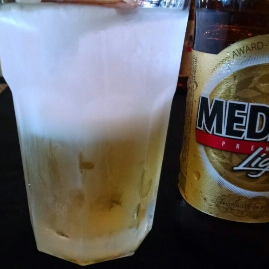 The Medalla is nice and cold.
