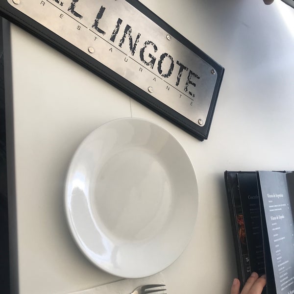 Photo taken at El Lingote Restaurante by Chucho R. on 2/20/2019