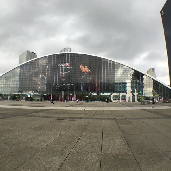 Photos A Cnit Centre Commercial