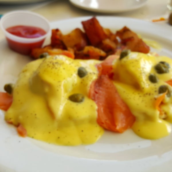 Breakfast, incredible eggs Benedict and 2 for 1 bloody marys