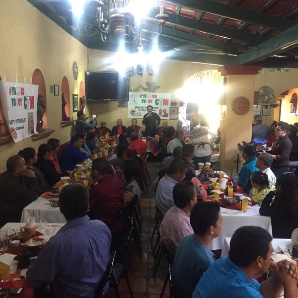 รูปภาพถ่ายที่ El Rincon del Sol Restaurante โดย Poncho S. เมื่อ 4/28/2018