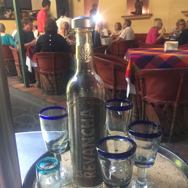 Foto diambil di El Rincon del Sol Restaurante oleh Poncho S. pada 4/28/2018