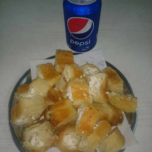 Demet Börek Salonu