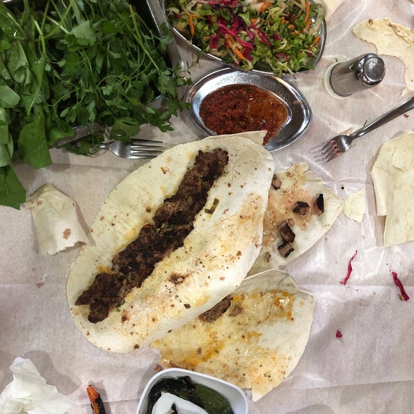 12/6/2019 tarihinde BRBziyaretçi tarafından Mehmet Usta Kebap ve Ciğer Salonu'de çekilen fotoğraf