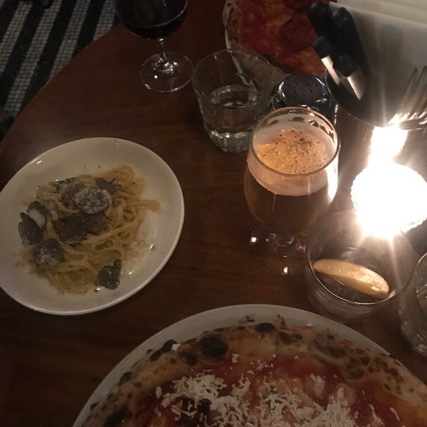 Amazing pasta, good pizza. Loud and dark vibe; good for groups