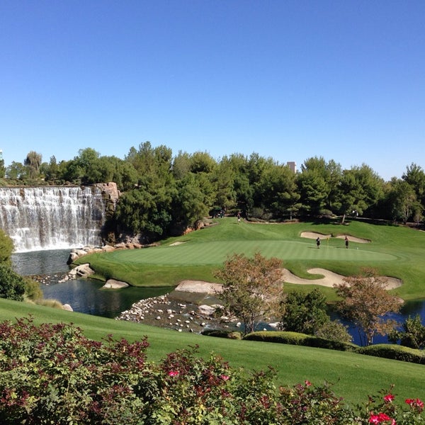 Photo taken at Wynn Golf Club by Alper U. on 10/19/2013