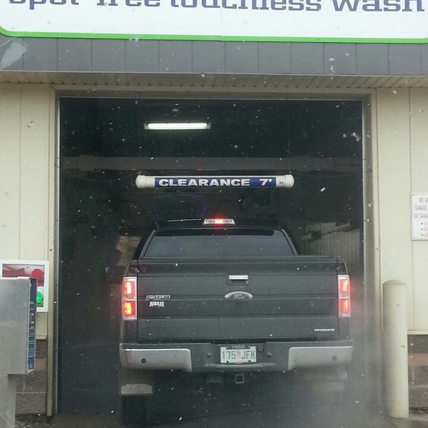 Spiffy Car Wash Lakewood Saskatoon, SK