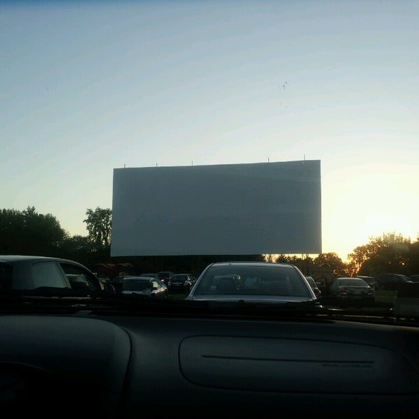 Photo taken at Bengies Drive-in Theatre by Karine B. on 5/26/2013