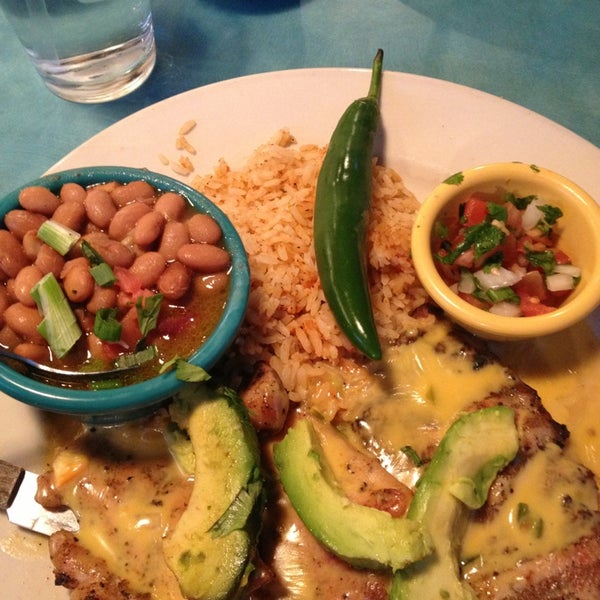 Photo taken at Serranos Cocina y Cantina by Larry S. on 3/27/2013