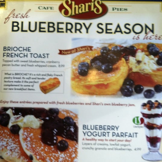 Photo taken at Shari&#39;s Cafe and Pies by Robert on 9/15/2012