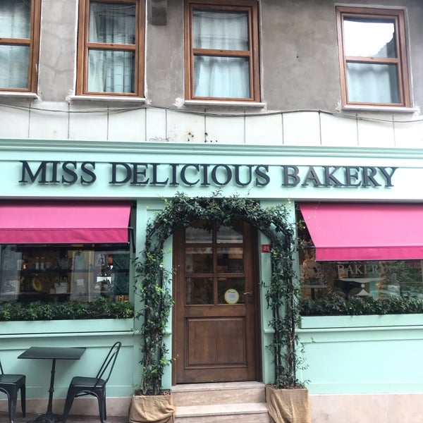 Снимок сделан в Miss Delicious Bakery пользователем 爱情 7/8/2019