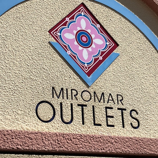 Photo taken at Miromar Outlets by Debbie on 8/24/2022