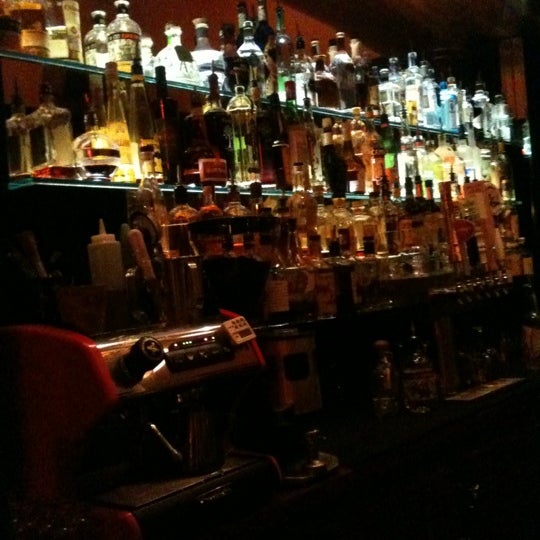The Deluxe Bar and Grill - Capitol Hill - 64 tips