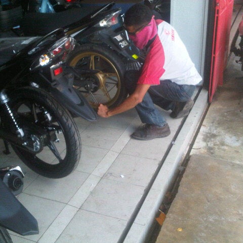 Hong Huat Motor Bike Shop