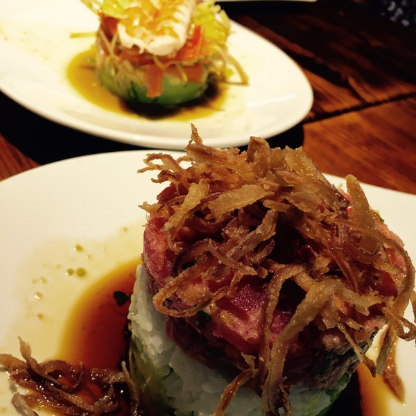 Снимок сделан в Obba Sushi &amp; More пользователем Chichi S. 8/14/2015