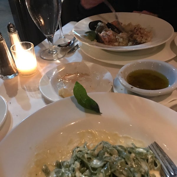 Photo taken at Chazz Palminteri Italian Restaurant by Claudia W. on 1/11/2017