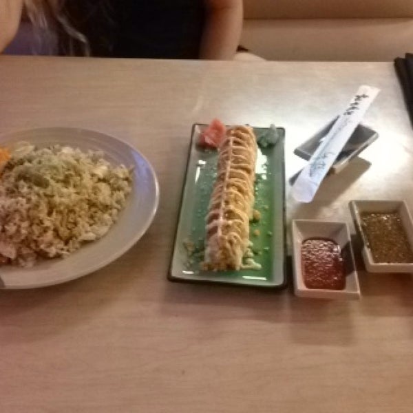 Jai Dee Thai&Japanese Cuisine University of Tennessee Knoxville, TN