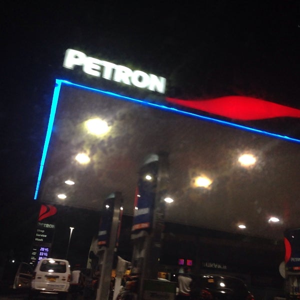 Petron Fuel Station in Fairview