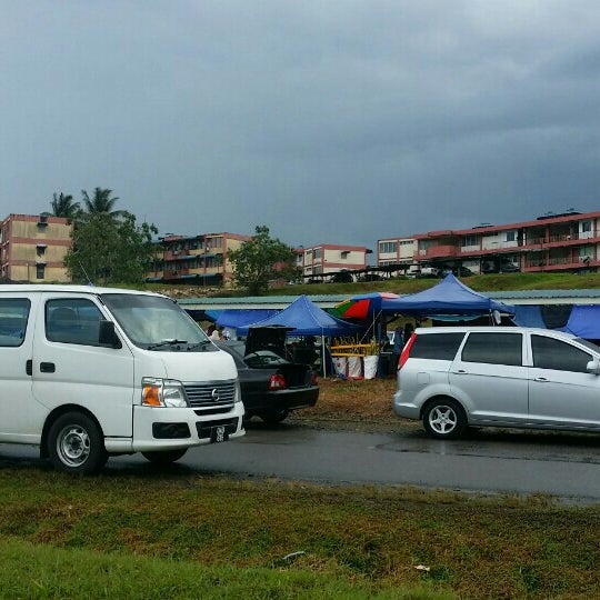 Photos At Bazaar Ramadhan Kem Penrissen Kuching Sarawak