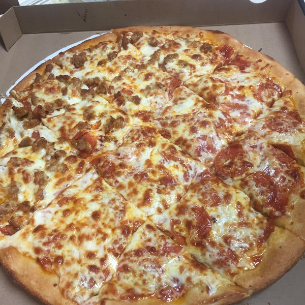 Bellacino's Pizza & Grinders Richmond, VA