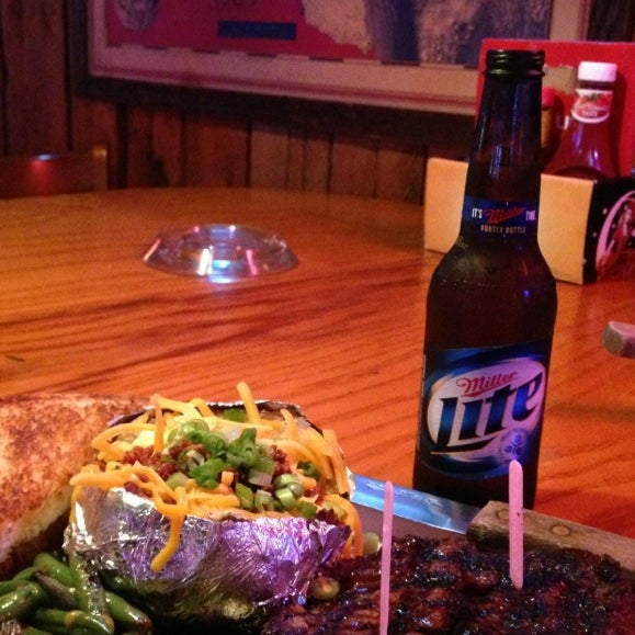 Photos at Leon's Steakhouse & Saloon 7 tips from 142 visitors