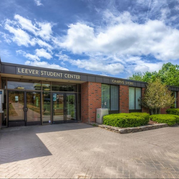 Post university. Всемирный почтовый союз (впс). Штаб квартира впс. Long island university, лонг-айленд. Acute logo.