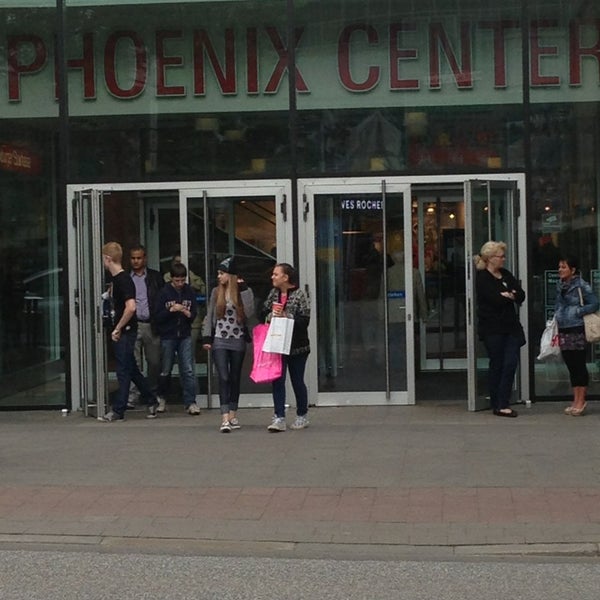 Photo taken at Phoenix Center by Rolf-Dieter J. on 6/26/2013