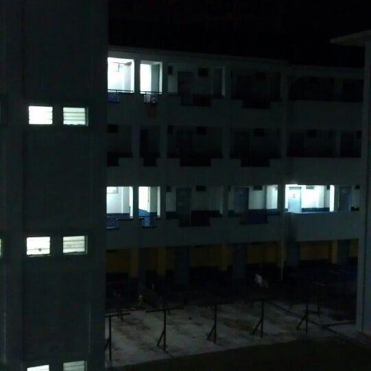 V6 Kamsis Politeknik Merlimau Building In Melaka