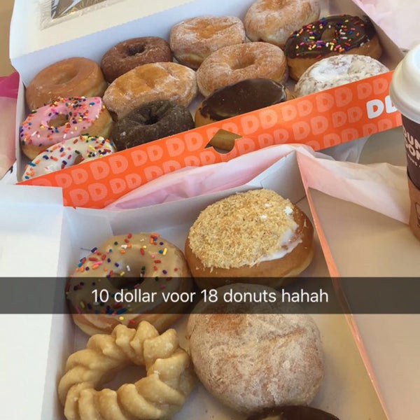 Photo taken at Dunkin&#39; by Selina on 10/9/2016