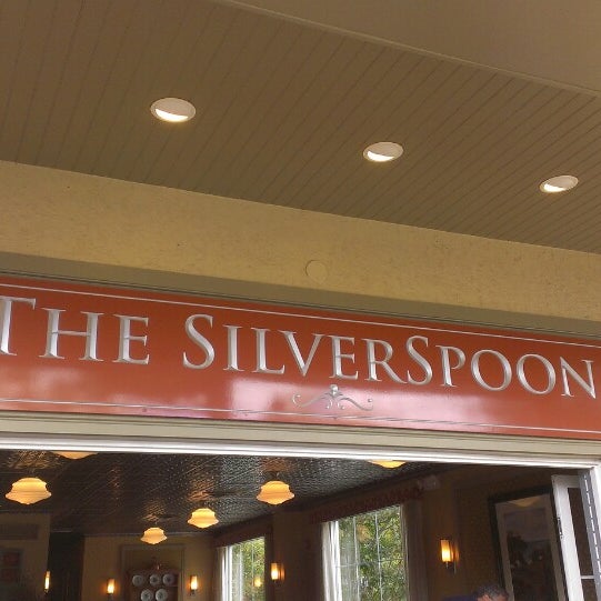 Foto diambil di The Silverspoon oleh Andrew S. pada 9/22/2013
