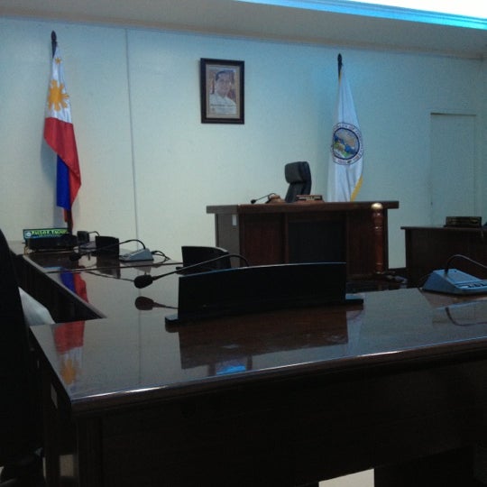 Cordova Municipal Hall Poblacion,
