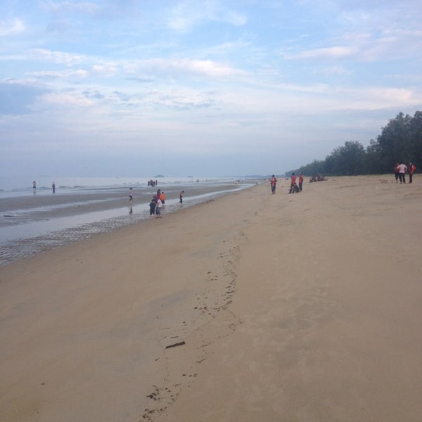 Pantai Hiburan Kuala Rompin 38 Tips