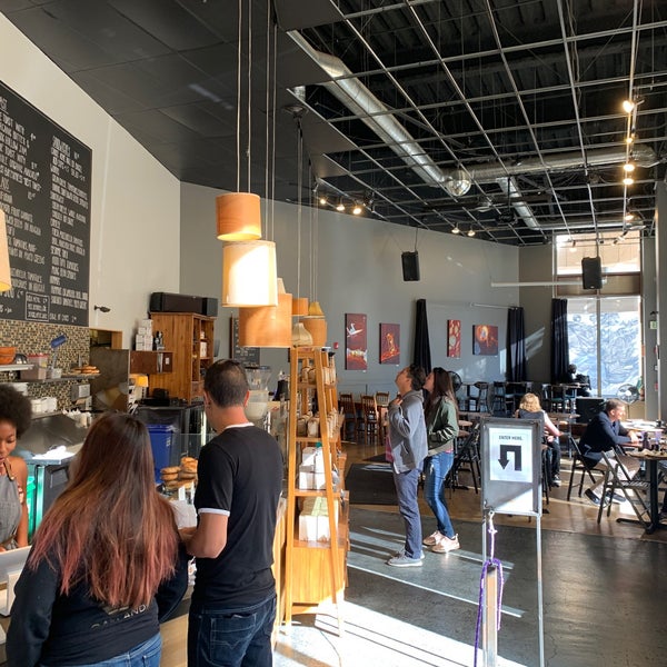 9/29/2019 tarihinde John W.ziyaretçi tarafından Awaken Cafe &amp; Roasting'de çekilen fotoğraf
