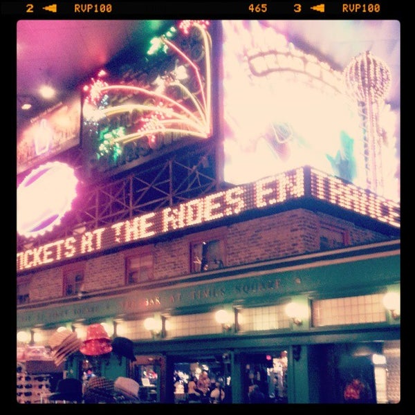 The Bar at Times Square 45 tips