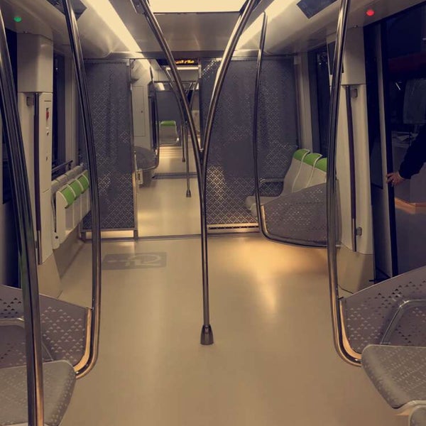 مركز زوار النقل العام بمدينة الرياض العليا الرياض منطقة الرياض