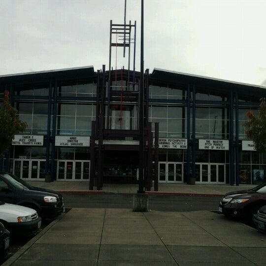 Regal Movies On TV Southeast Hillsboro 1083 ziyaretçidan 19 tavsiye