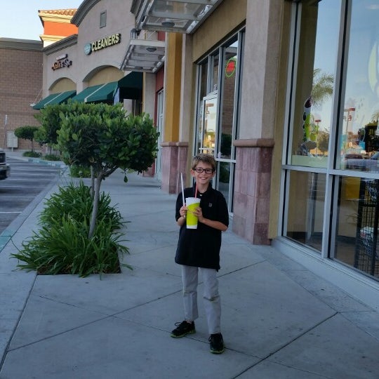 Juice It Up! La Sierra South Riverside, CA