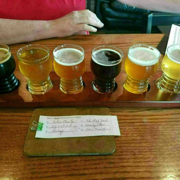 Photo taken at Hunter&#39;s Brewing by steve s. on 9/3/2017
