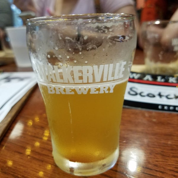 Снимок сделан в Walkerville Brewery пользователем steve s. 5/26/2019
