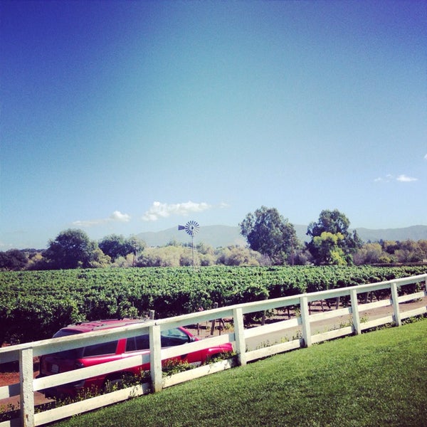 Photo taken at Lincourt Vineyards by Hila R. on 9/28/2014