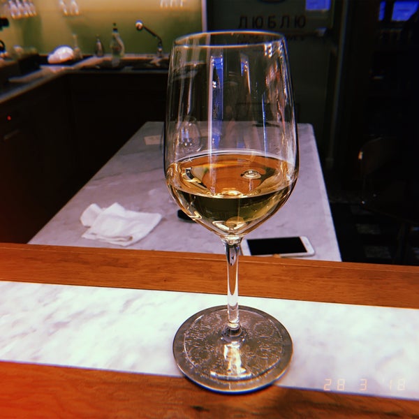 Photo taken at ЛЮБЛЮ: LED. WINE. LOVE&#39;S by Helen on 3/28/2018