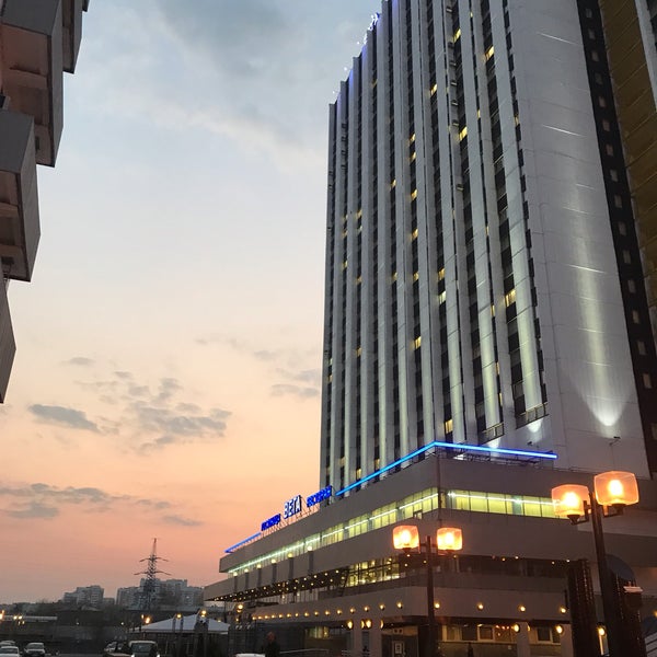 Das Foto wurde bei Best Western VEGA Izmailovo Hotel von Helen am 4/21/2019 aufgenommen