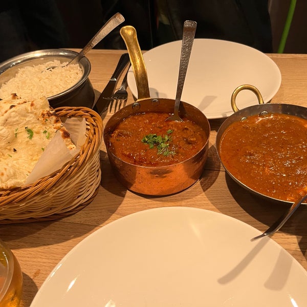 Veeray Da Dhaba Indian Restaurant in East Village