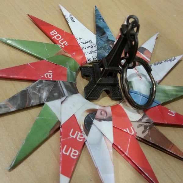 ICON+ Gandul (PT Indonesia Comnets Plus) - 8 tips dari 132 pengunjung