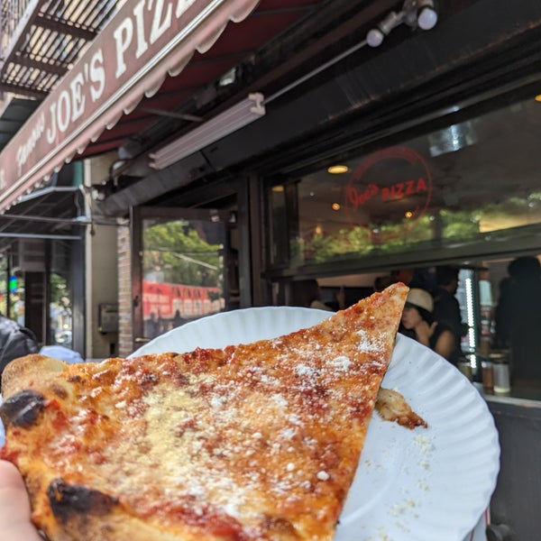 Photo taken at Joe&#39;s Pizza by Kr on 5/24/2023