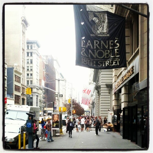 Barnes Noble Now Closed Bookstore In Union Square