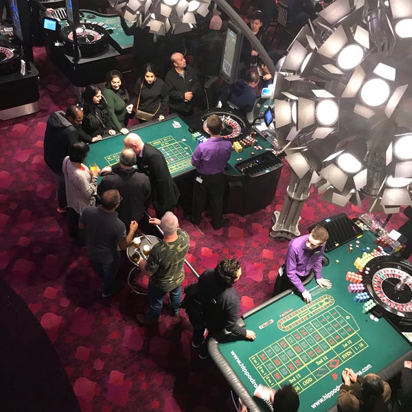 12/23/2018 tarihinde Sasha S.ziyaretçi tarafından The Hippodrome Casino'de çekilen fotoğraf