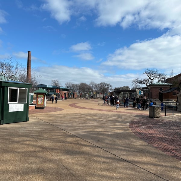 Foto tirada no(a) Lincoln Park Zoo por Beth S. em 2/10/2024